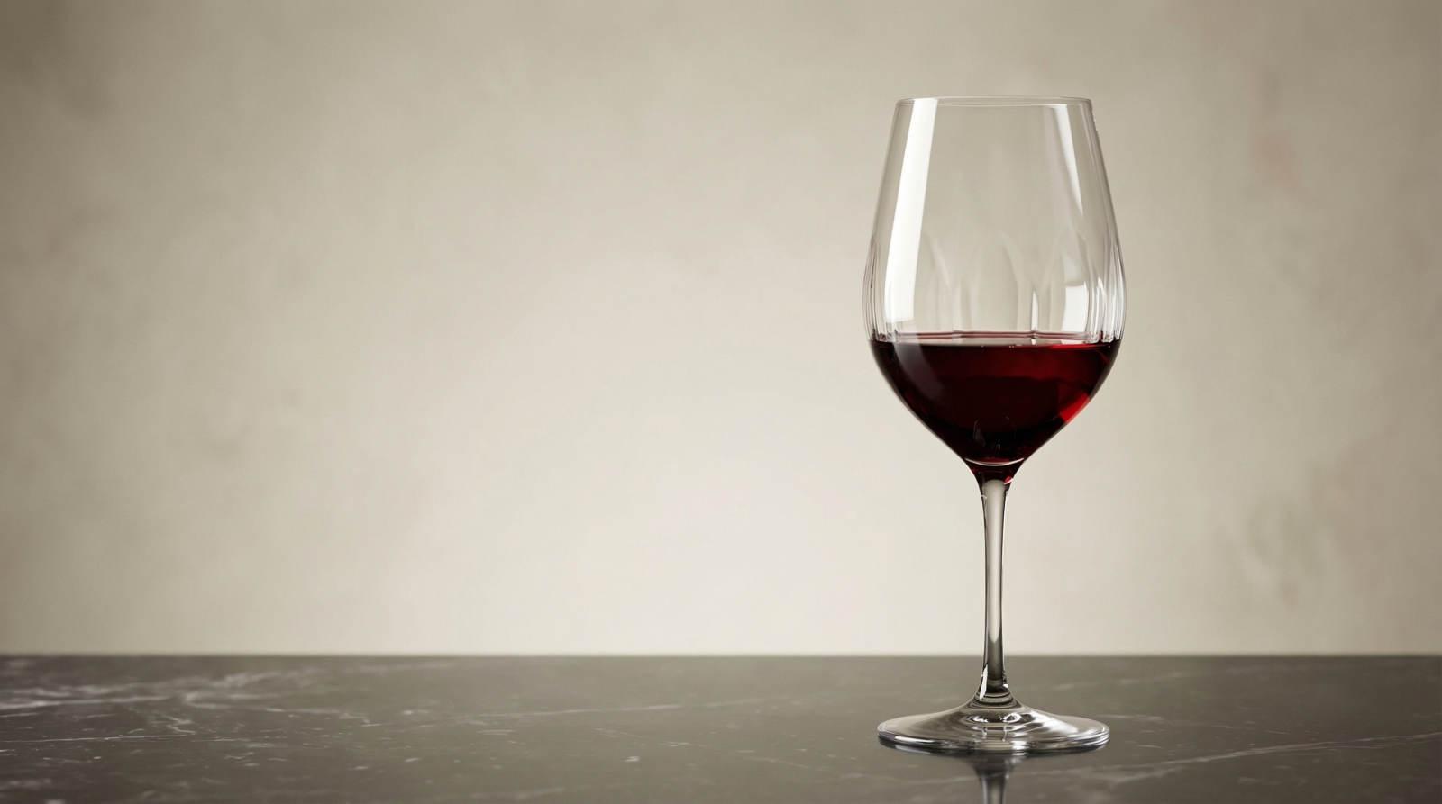 Rượu vang đỏ là gì