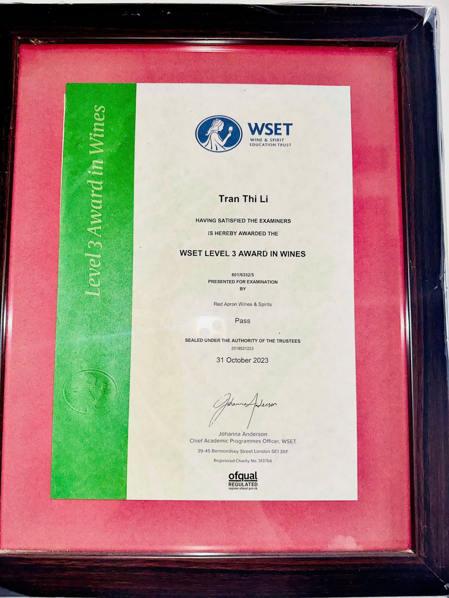 Chứng chỉ WSET Level 3 Award in Wines của Lily Trần