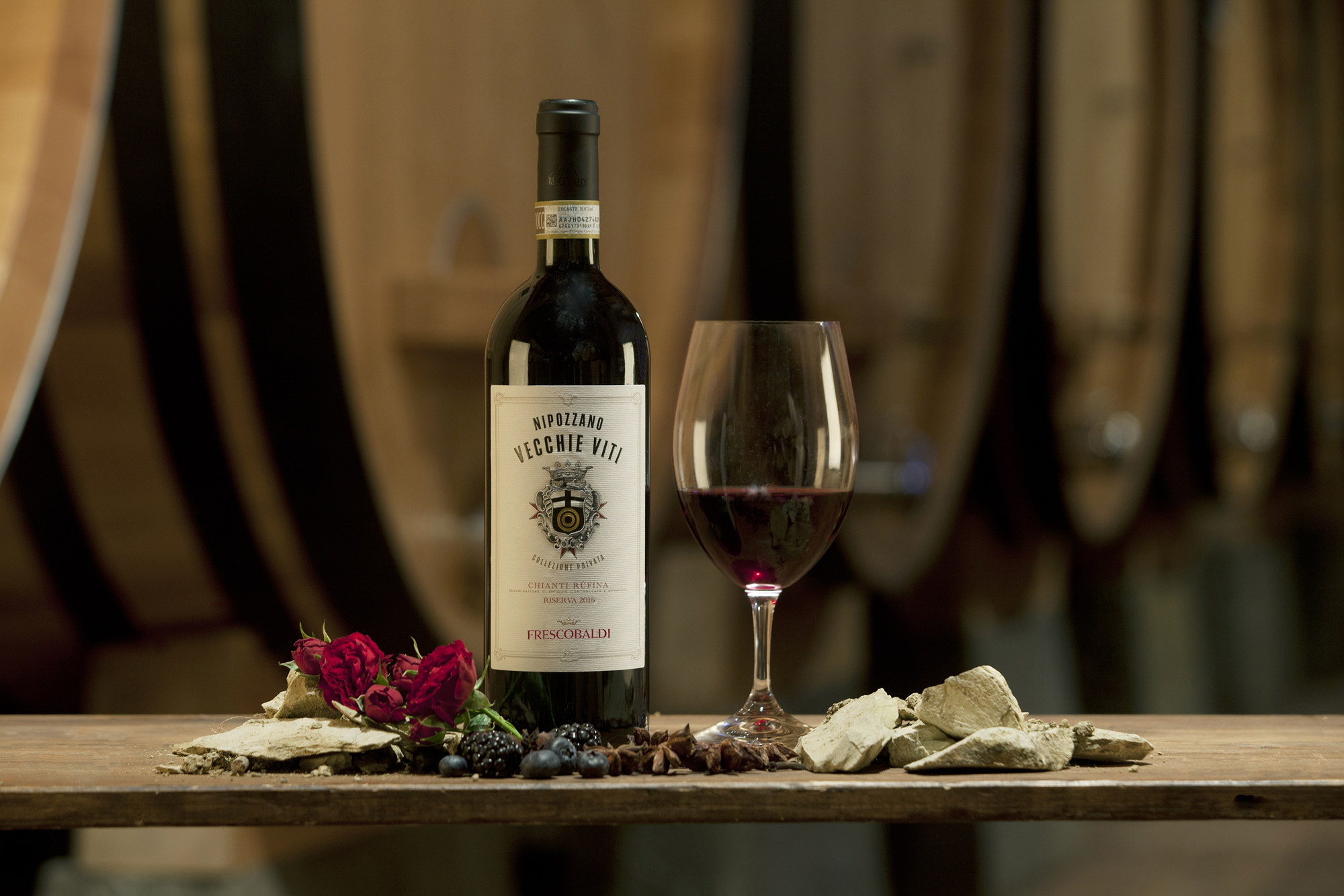 Rượu vang đỏ Ý Chianti Nipozzano Riserva - 375 ml