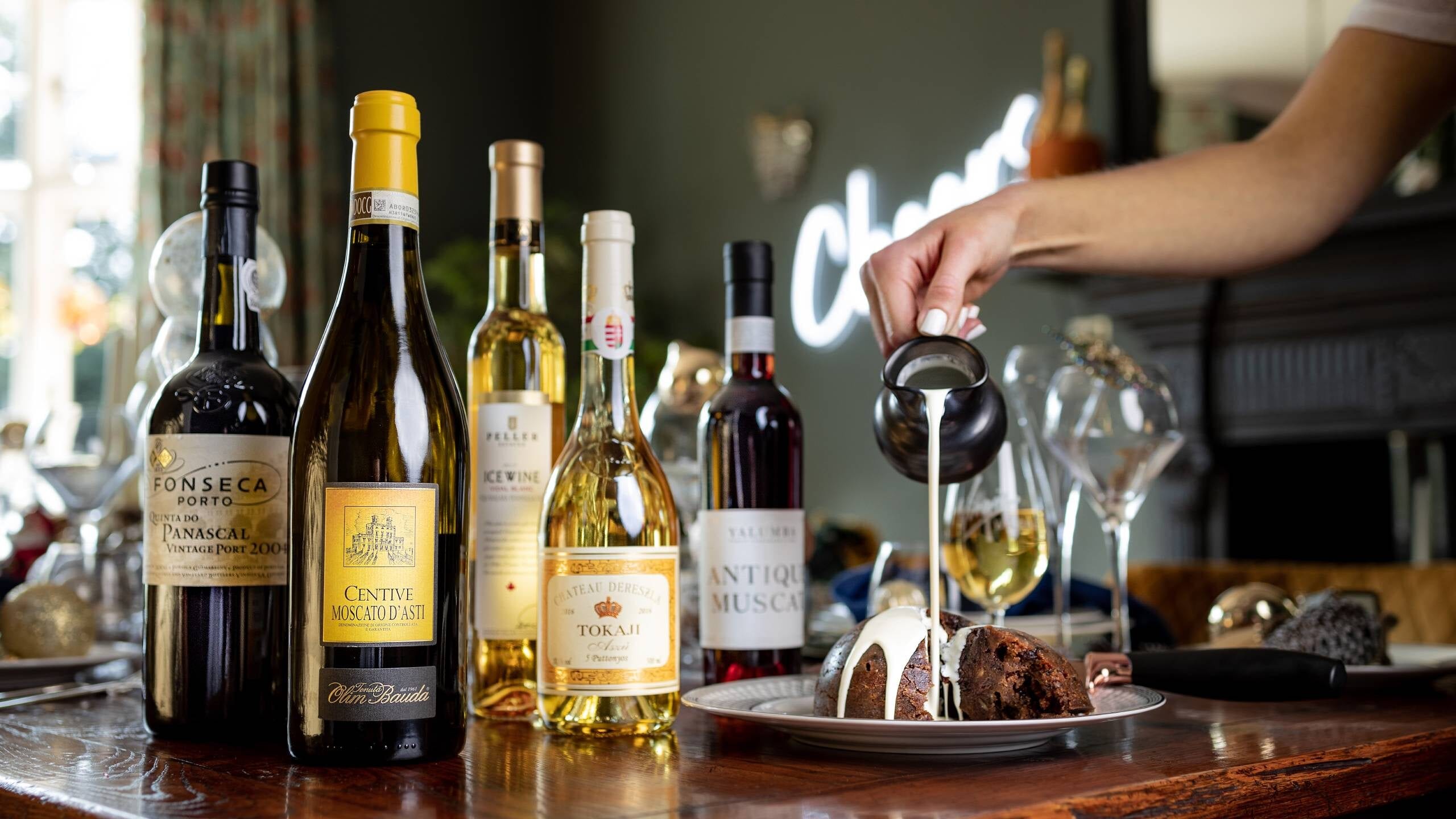Rượu vang tráng miệng Dessert Wines là gì? Hướng dẫn cơ bản về rượu vang tráng miệng