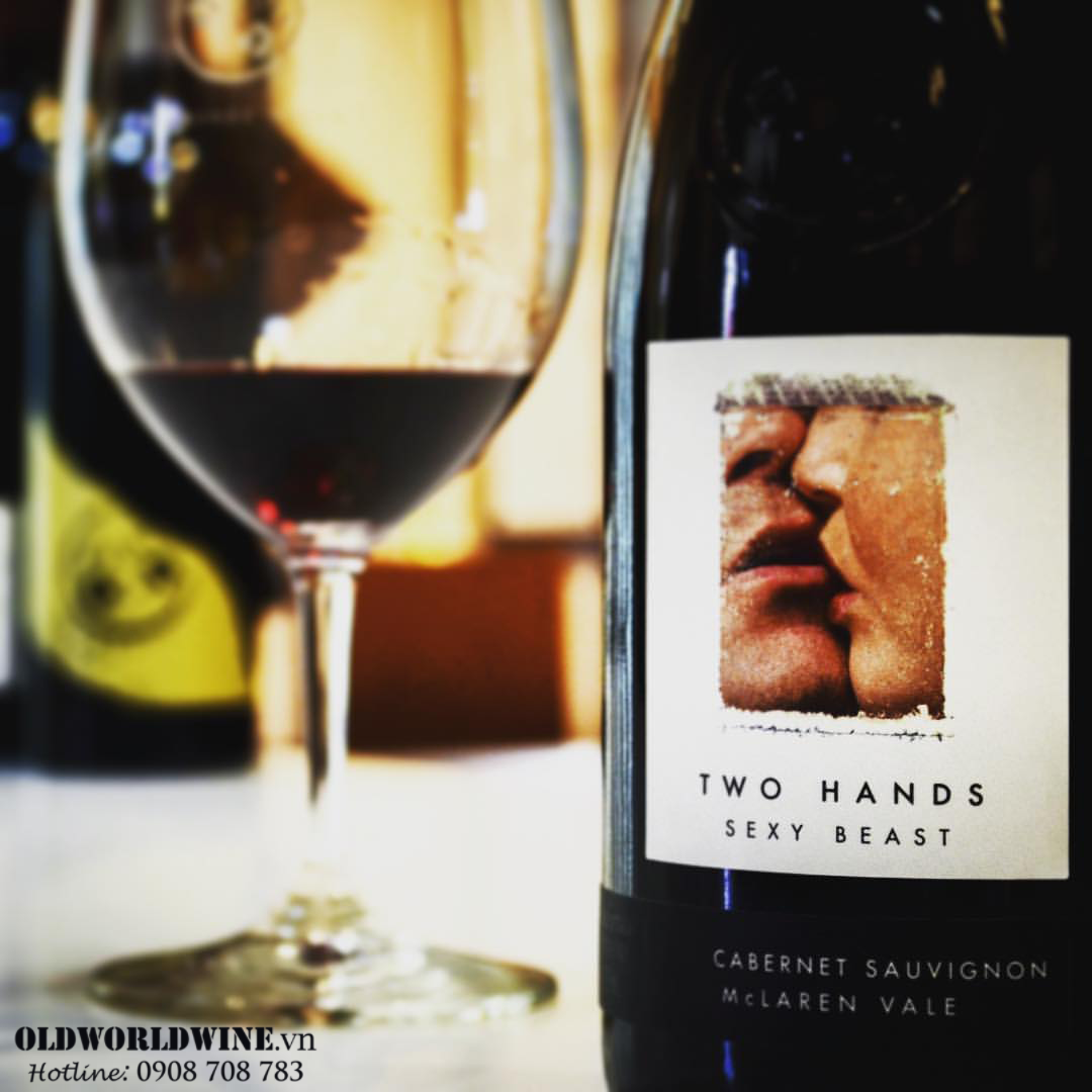 Two-Hands-Sexy-Beast-Cabernet-Sauvignon1_-04-07-2021-10-24-45.png