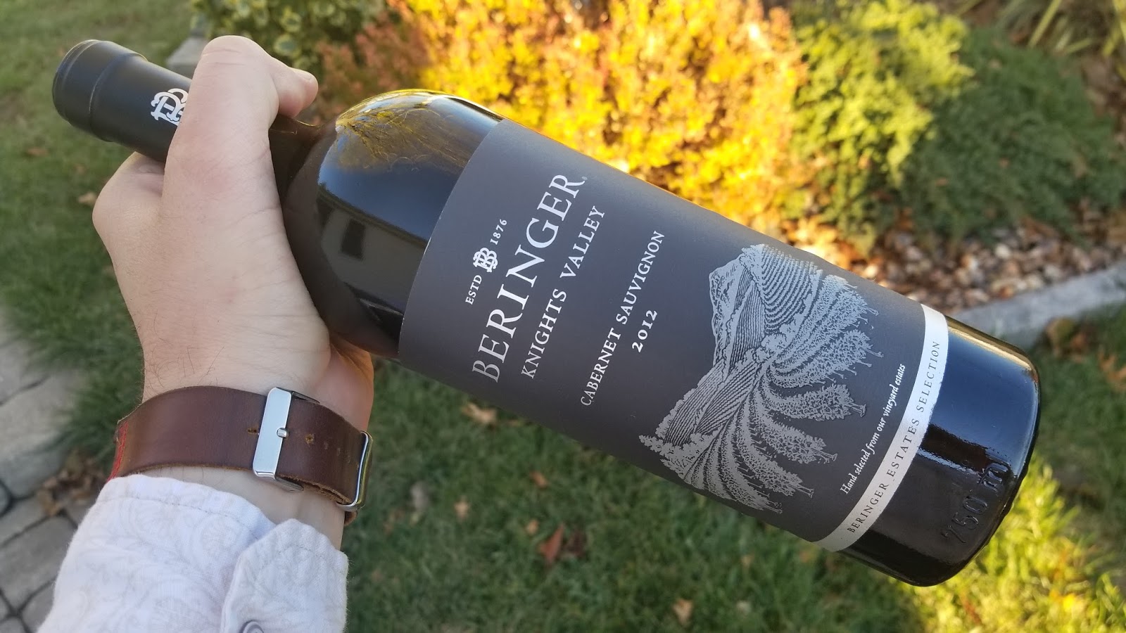 ruou-vang-beringer-knights-valley-cabernet-sauvignon2_-23-06-2022-10-54-32.jpg